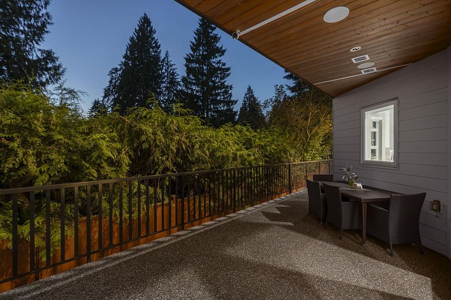 4935 Cedarcrest Avenue North Vancouver, BC - 34