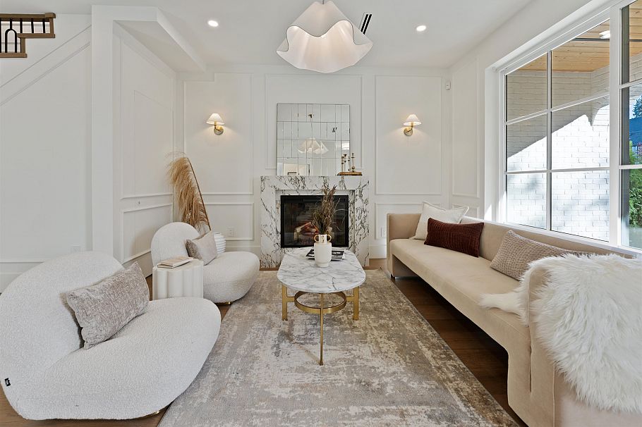 1761 W 16th Avenue Vancouver, BC - 1