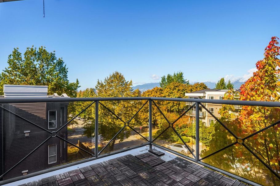 410 2388 Triumph Street Vancouver, BC - 6