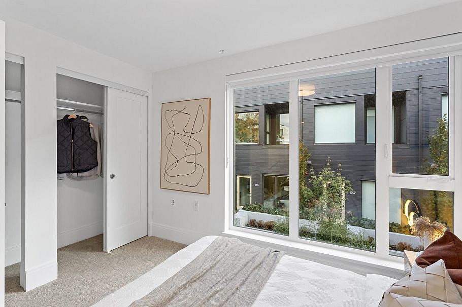 563 W 26th Avenue Vancouver, BC - 14