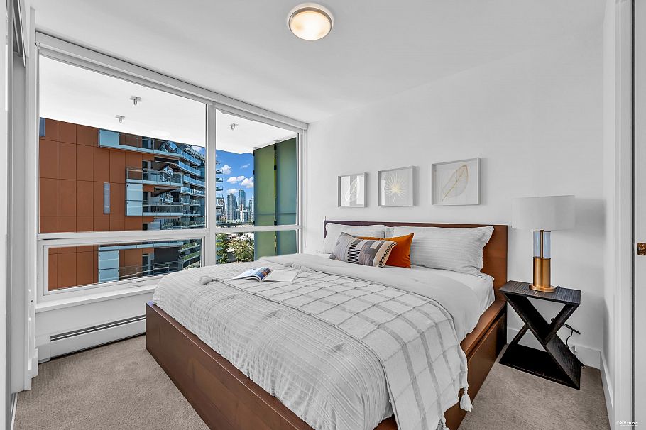 1108 1788 Columbia Street Vancouver, BC - 8