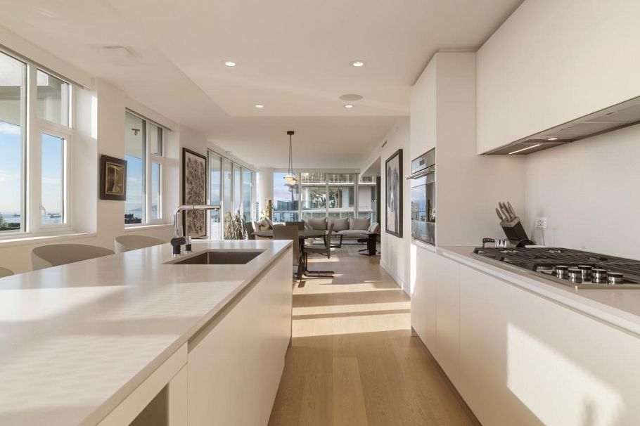 1704 1365 Davie Street Vancouver, BC - 12
