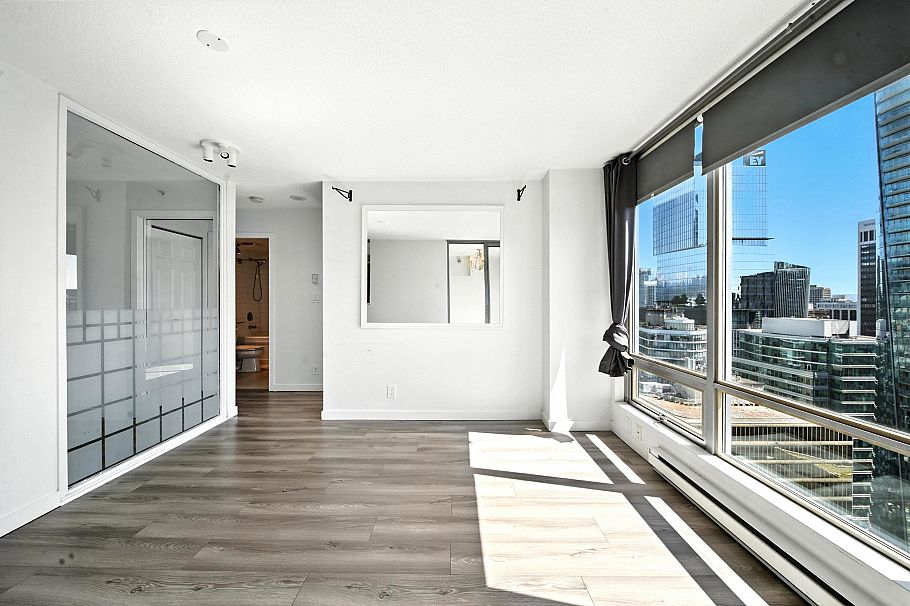 3004 1200 W Georgia Street Vancouver, BC - 12