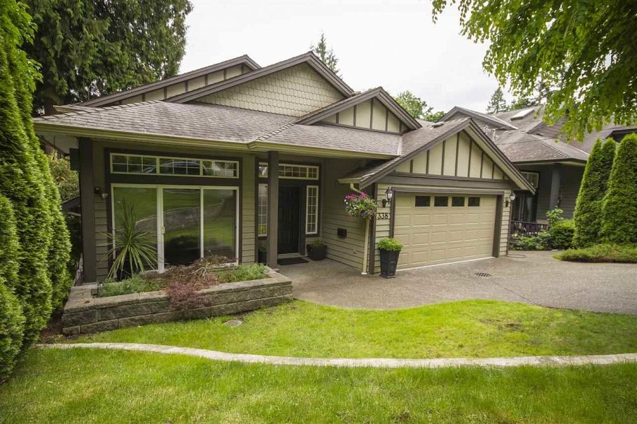 338 N Dollarton Highway North Vancouver, BC - 1