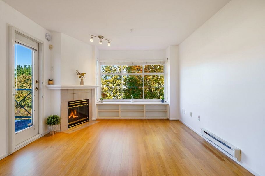 410 2388 Triumph Street Vancouver, BC - 3