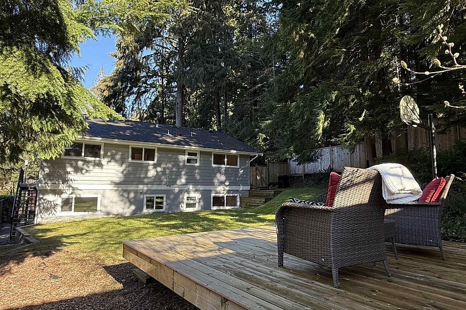 4593 Cliffmont Road North Vancouver, BC - 27