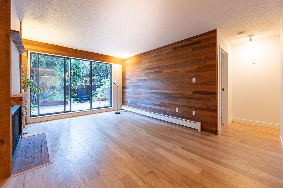117 265 E 15th Avenue Vancouver, BC - 3