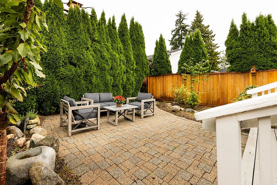 518 E 7th Street North Vancouver, BC - 18