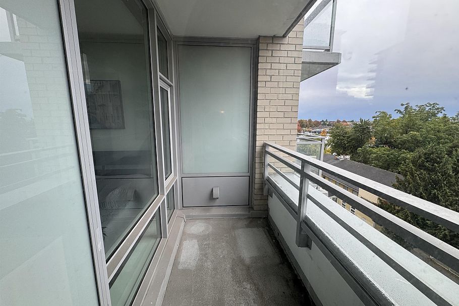801 8800 Hazelbridge Way Richmond, BC - 19