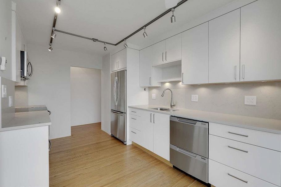 1202 2115 W 40th Avenue Vancouver, BC - 13