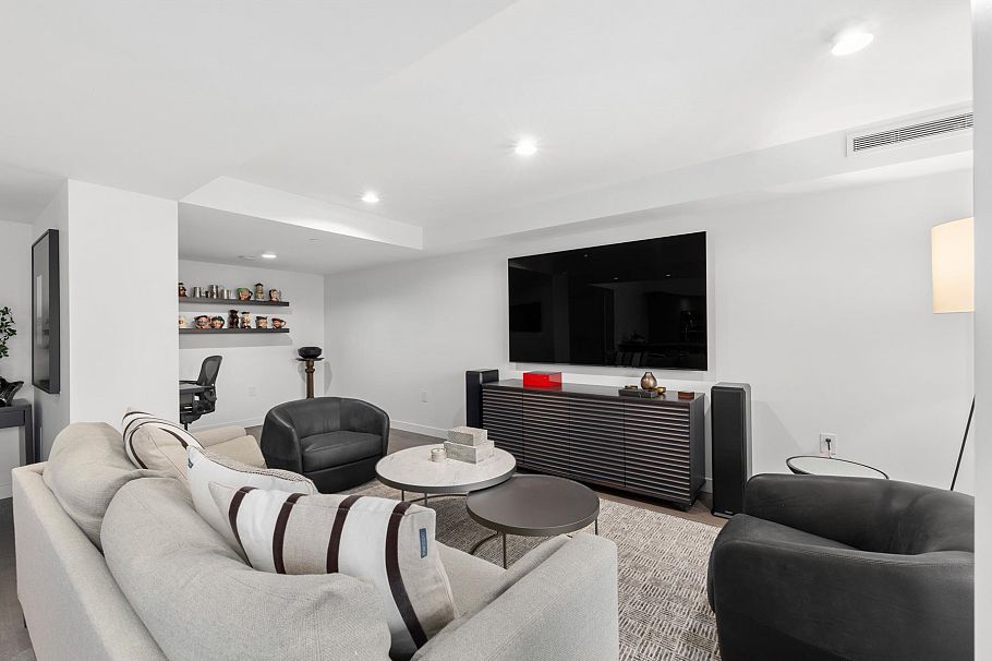 2208 1111 Richards Street Vancouver, BC - 6