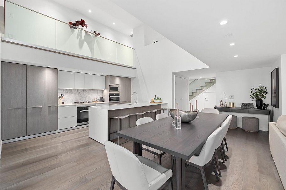 2208 1111 Richards Street Vancouver, BC - 10