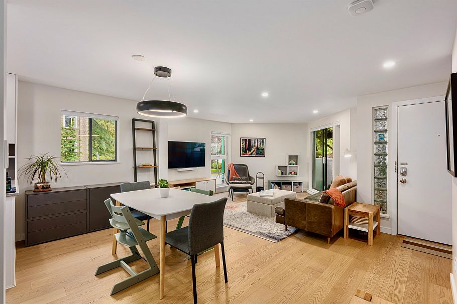 101 936 Bute Street Vancouver, BC - 2