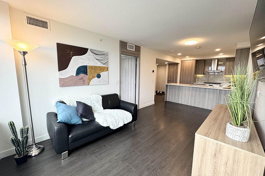801 8800 Hazelbridge Way Richmond, BC - 17