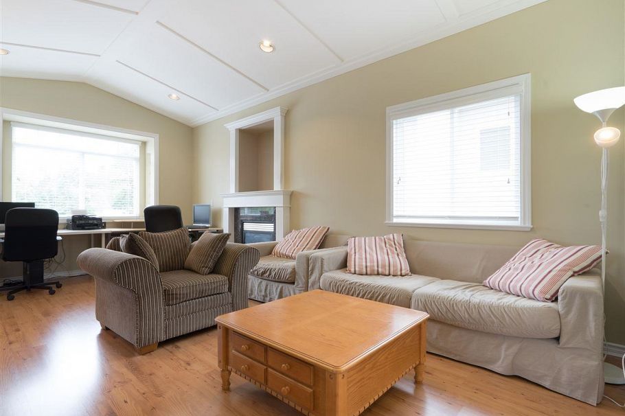 2052 Westview Drive North Vancouver, BC - 8