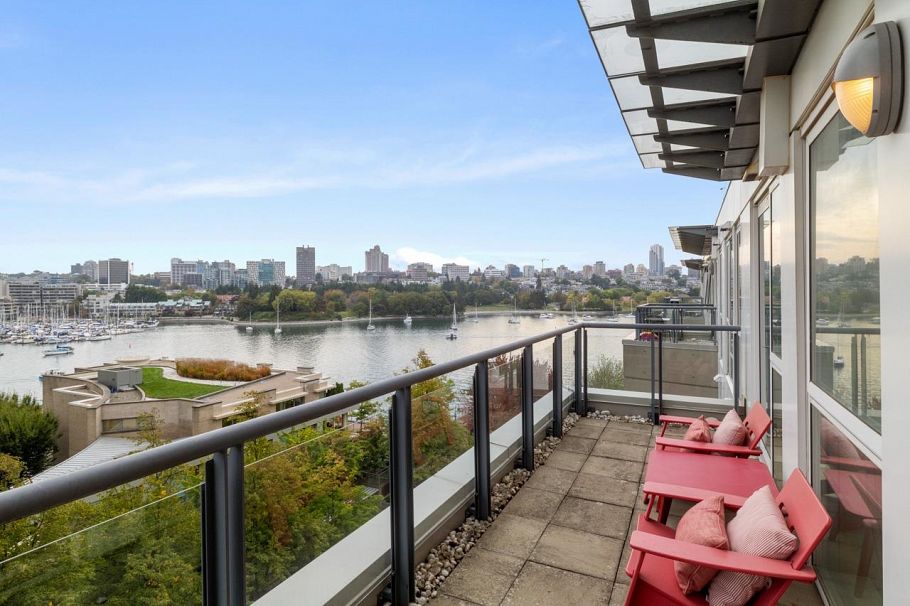 805 1383 Marinaside Crescent Vancouver, BC - 18