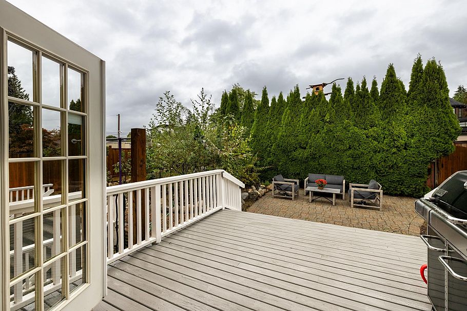 518 E 7th Street North Vancouver, BC - 17