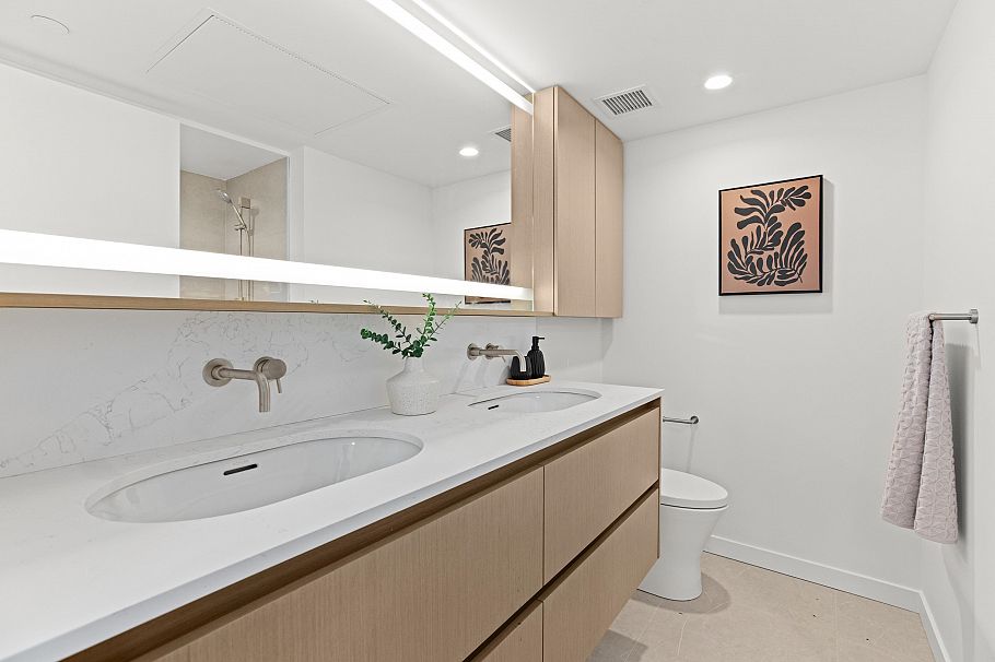 4813 Laurel Street Vancouver, BC - 17