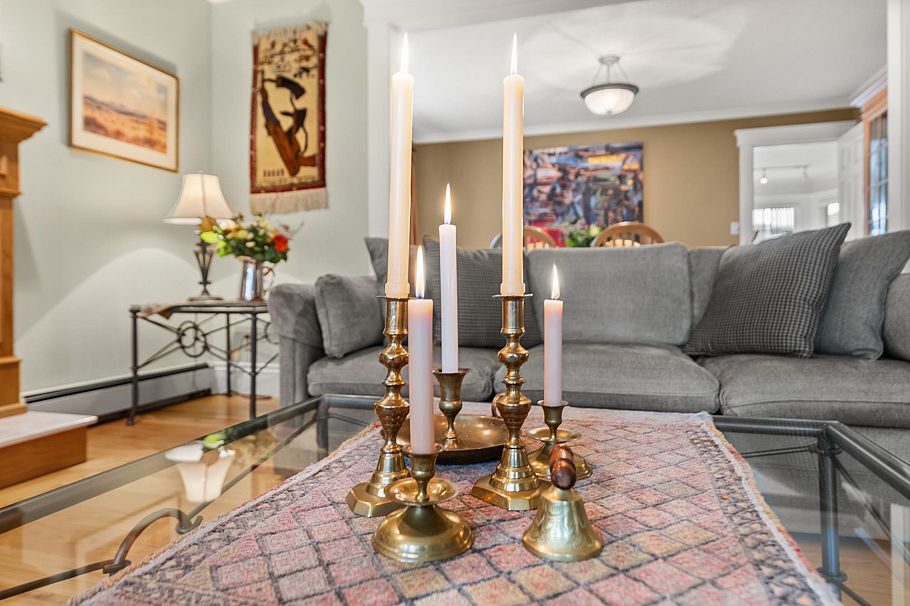 3171 W 42nd Avenue Vancouver, BC - 9
