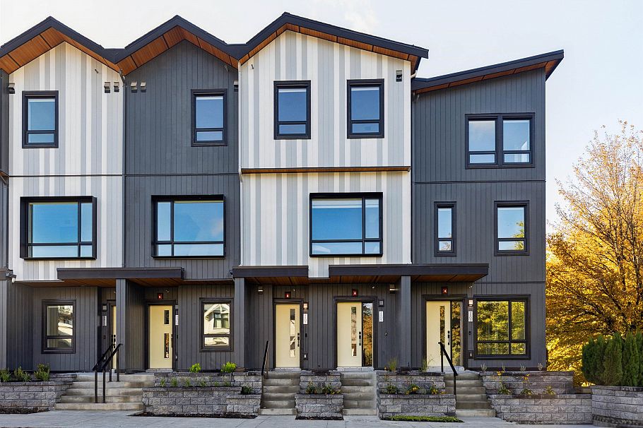 4813 Laurel Street Vancouver, BC - 1
