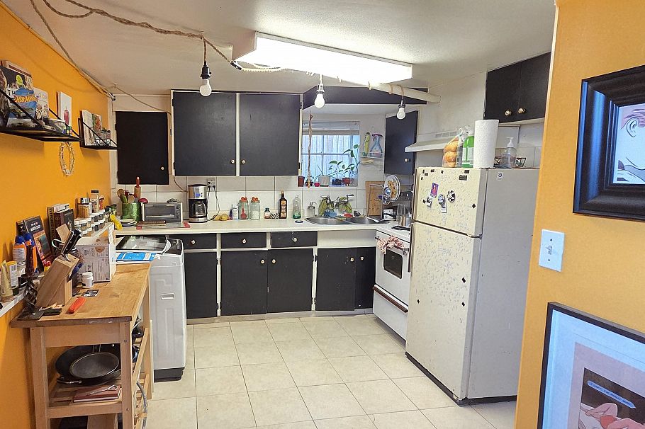 1761 William Street Vancouver, BC - 10
