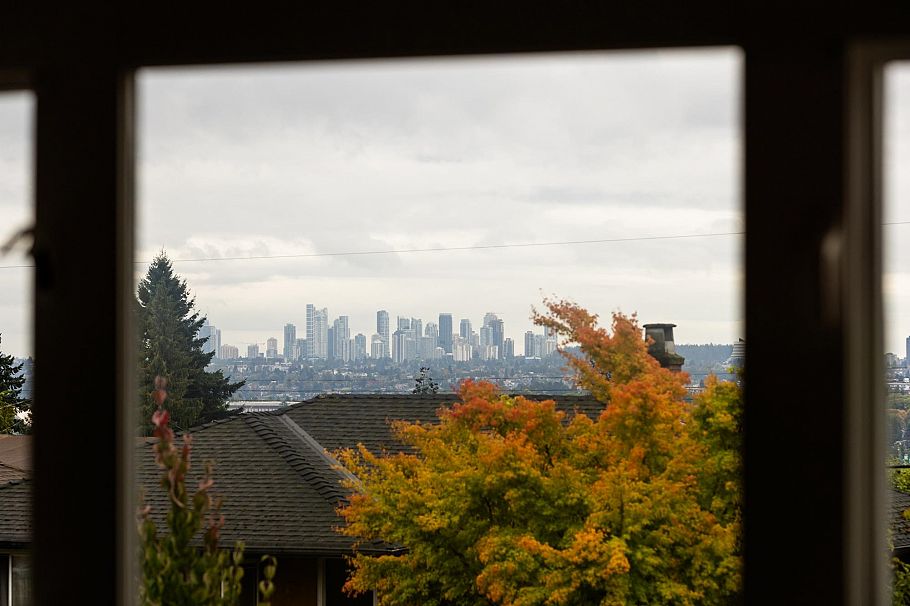 518 E 7th Street North Vancouver, BC - 5