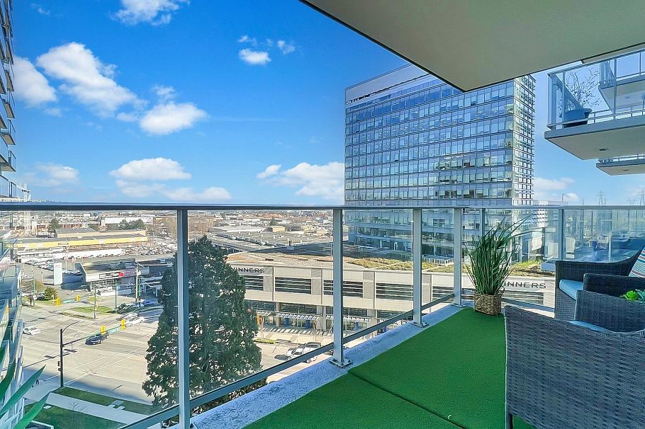 1004 8131 Nunavut Lane Vancouver, BC - 25