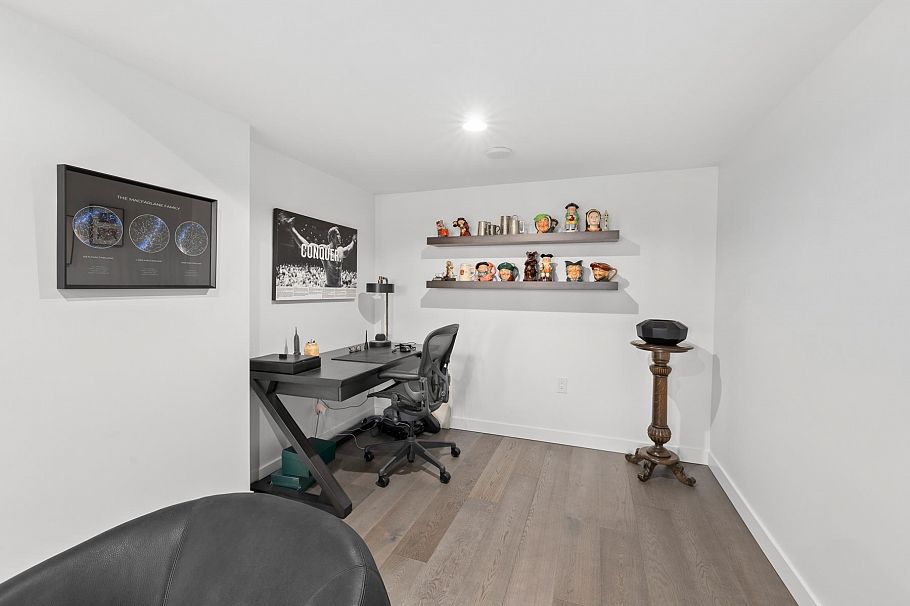 2208 1111 Richards Street Vancouver, BC - 9