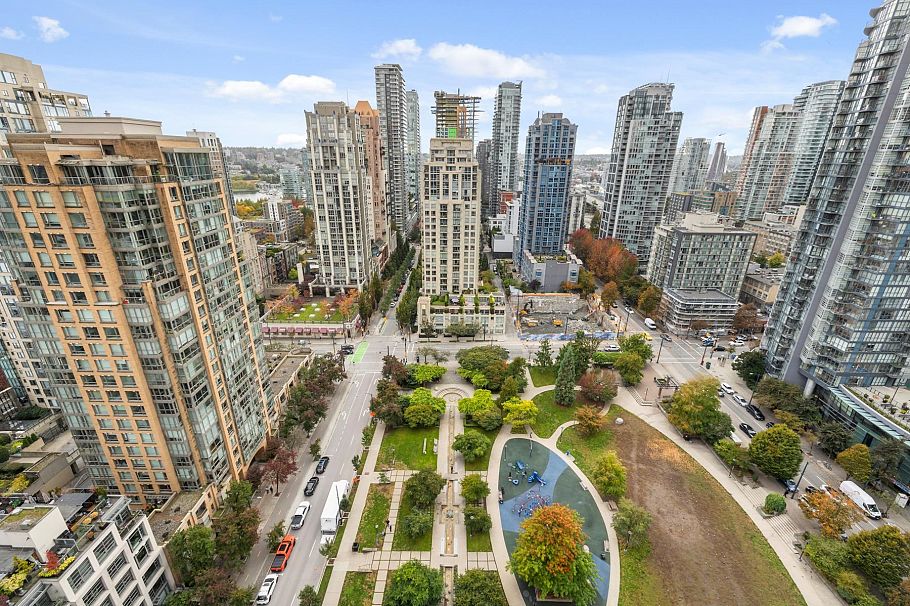 2208 1111 Richards Street Vancouver, BC - 29