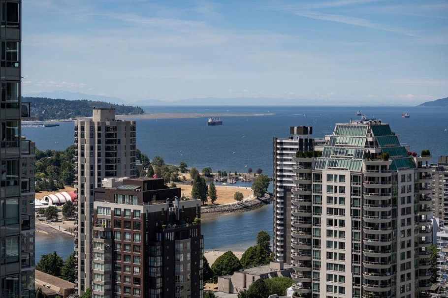 3201 1283 Howe Street Vancouver, BC - 27