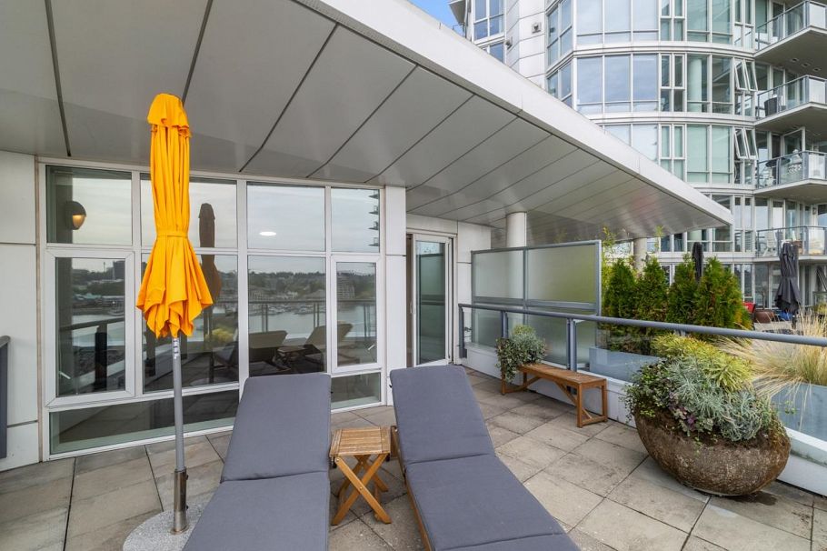 805 1383 Marinaside Crescent Vancouver, BC - 27
