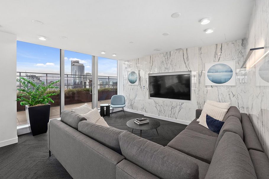 2208 1111 Richards Street Vancouver, BC - 38