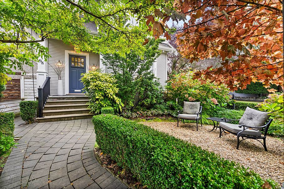 98 W 18th Avenue Vancouver, BC - 38