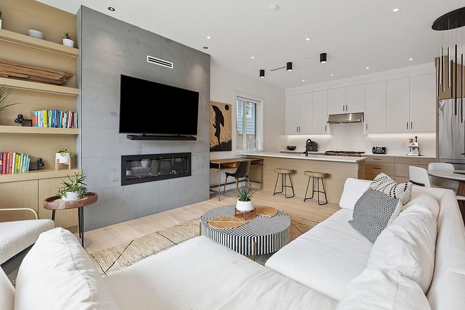 1 1621 E 11th Avenue Vancouver, BC - 4