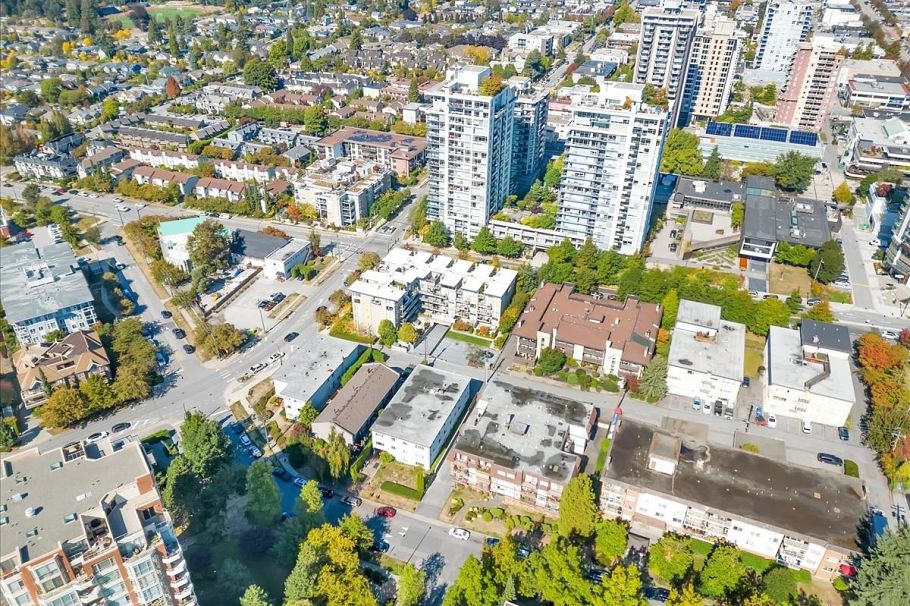 PH4 1288 Chesterfield Avenue North Vancouver, BC - 26