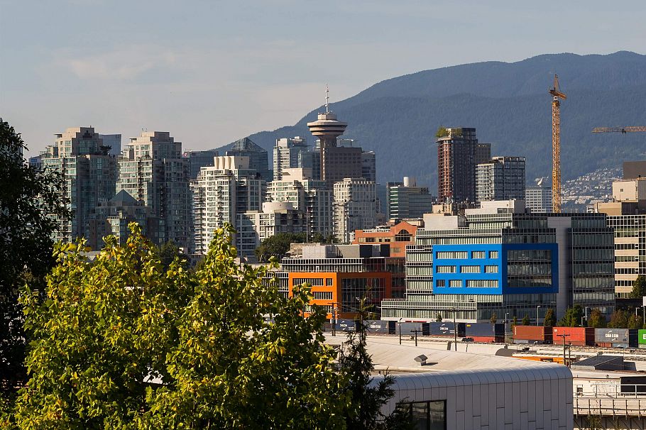 808 756 Great Northern Way Vancouver, BC - 9