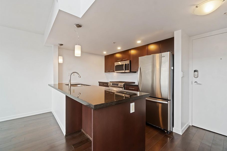 PH4 1288 Chesterfield Avenue North Vancouver, BC - 4