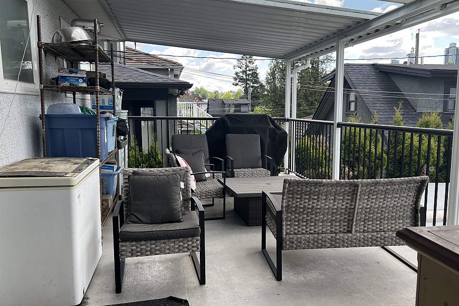 3438 Napier Street Vancouver, BC - 2