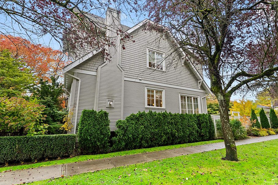 98 W 18th Avenue Vancouver, BC - 37
