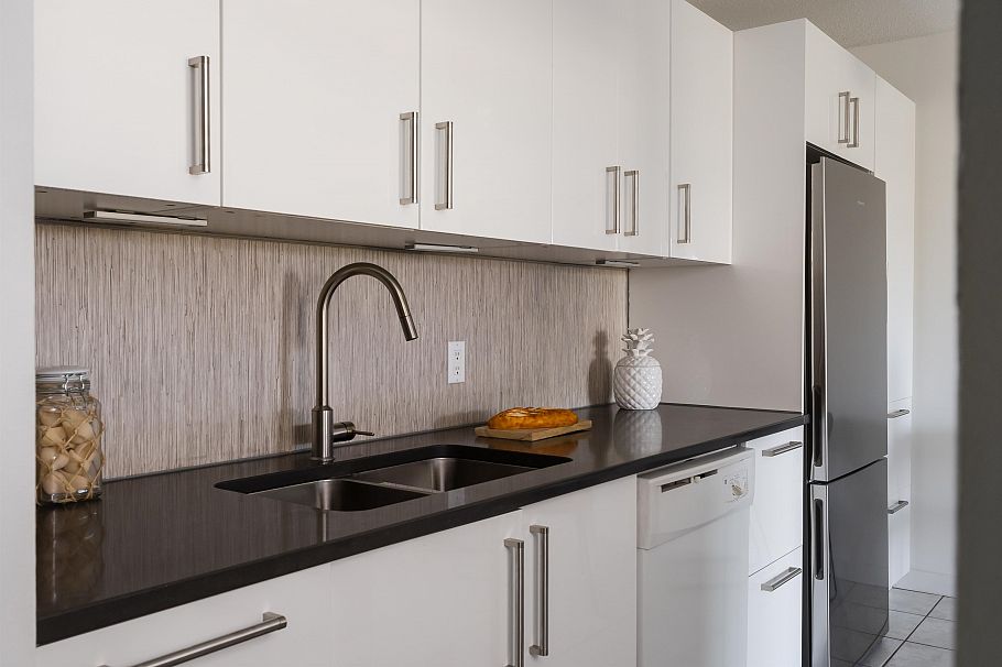 808 756 Great Northern Way Vancouver, BC - 17