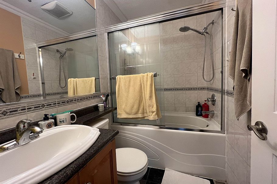 3438 Napier Street Vancouver, BC - 9