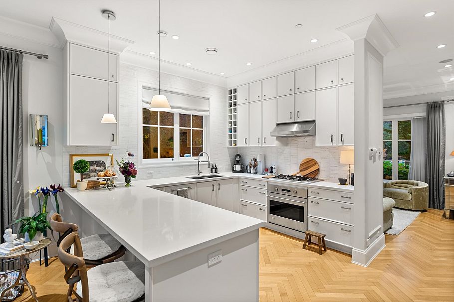 98 W 18th Avenue Vancouver, BC - 10