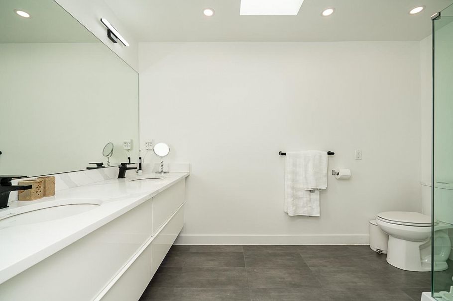 7225 Quatsino Drive Vancouver, BC - 17