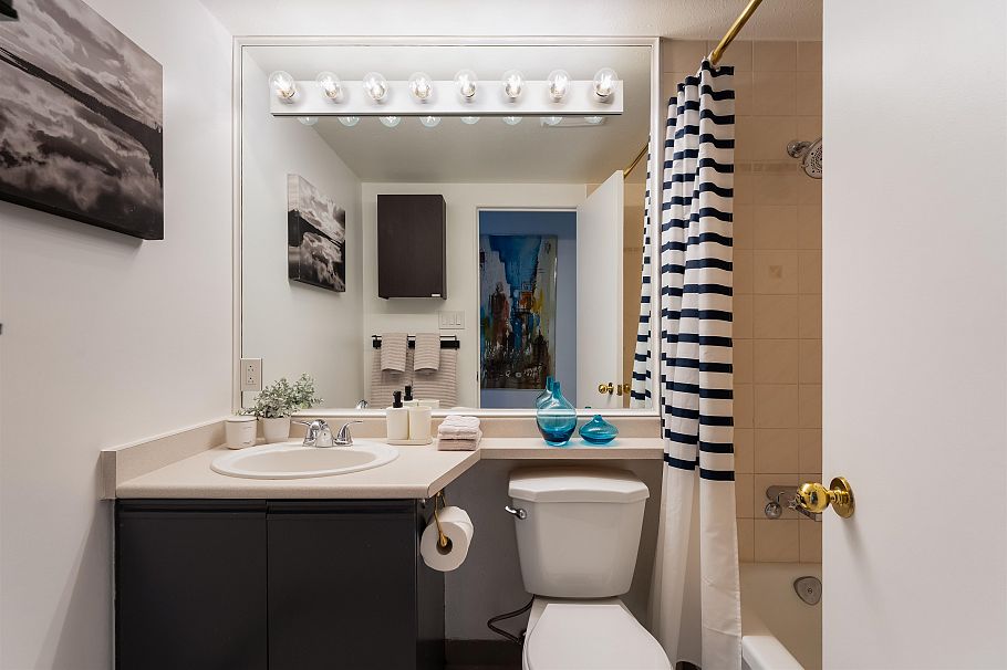 808 756 Great Northern Way Vancouver, BC - 21