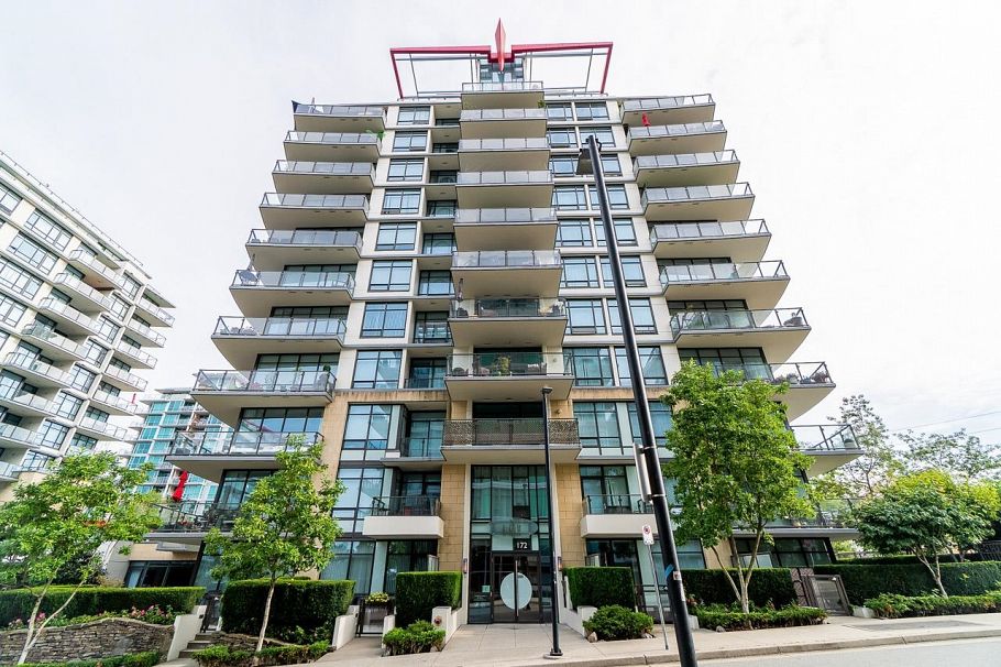 905 172 Victory Ship Way North Vancouver, BC - 2