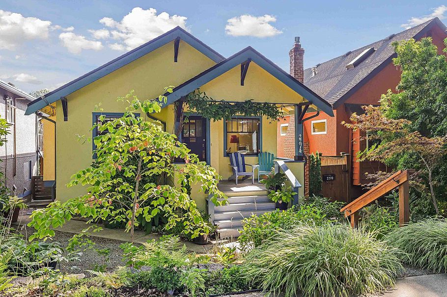 2274 E 7th Avenue Vancouver, BC - 2