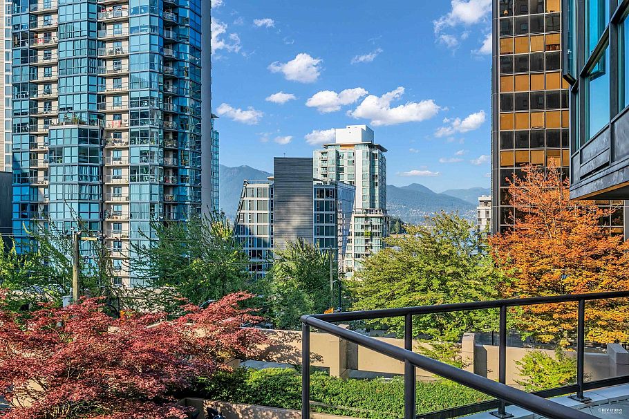 201 1367 Alberni Street Vancouver, BC - 25