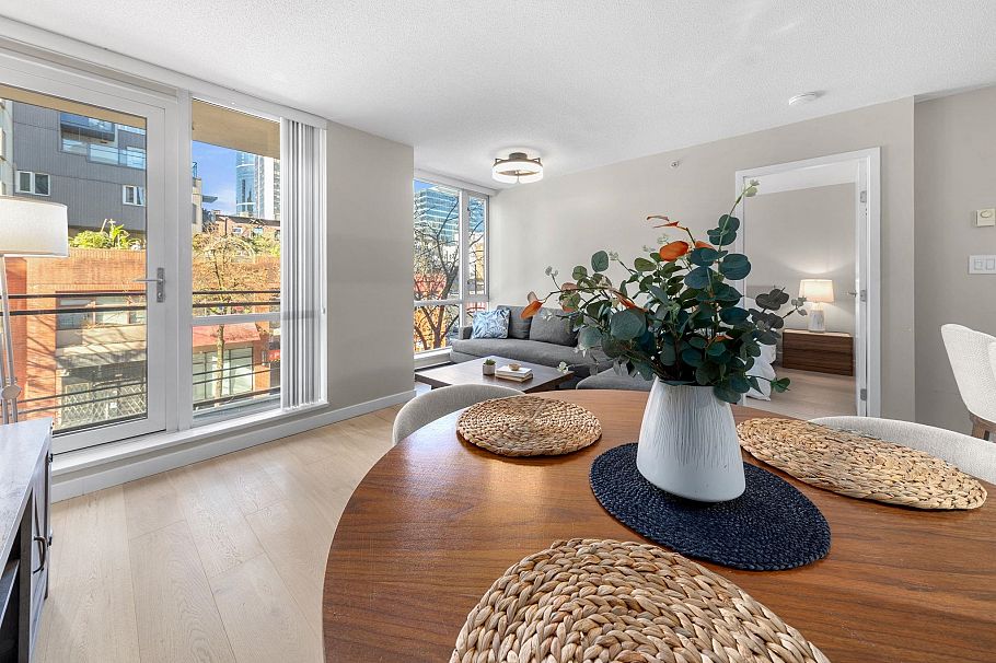 305 1082 Seymour Street Vancouver, BC - 8