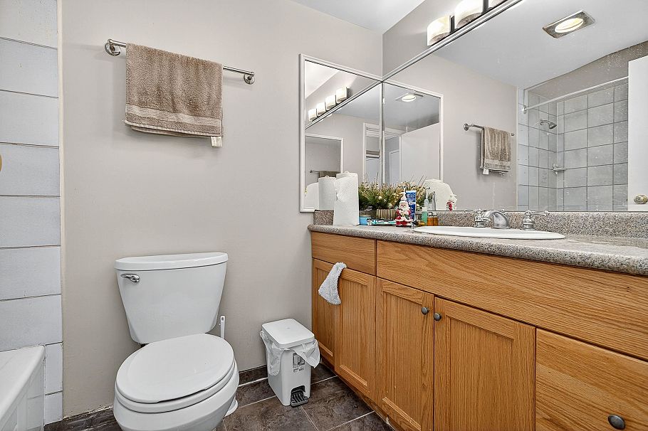 102 1146 Harwood Street Vancouver, BC - 13