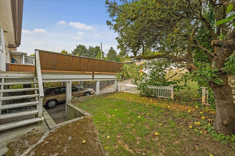 1149 E 63rd Avenue Vancouver, BC - 15